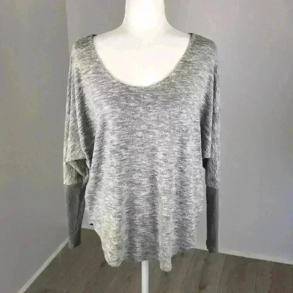 Charlotte Russe Long Sleeve Sweater Size S